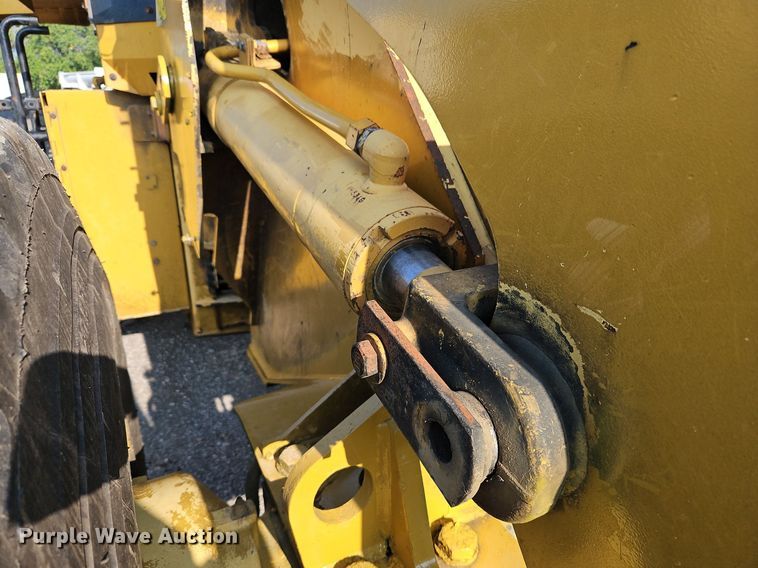 image for item DP2441 2011 Caterpillar 938H  wheel loader