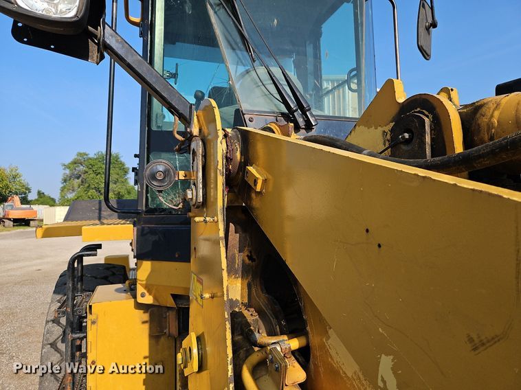 image for item DP2441 2011 Caterpillar 938H  wheel loader