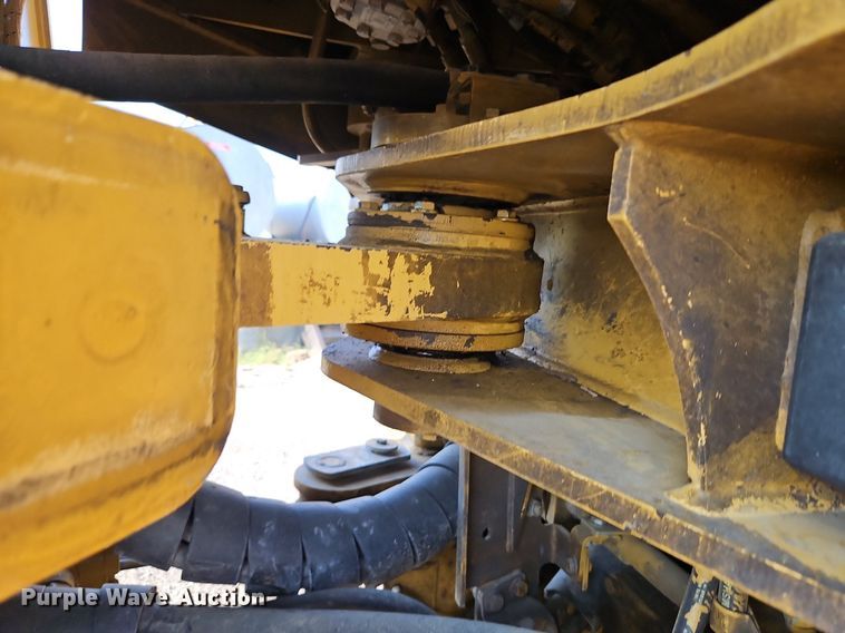 image for item DP2441 2011 Caterpillar 938H  wheel loader