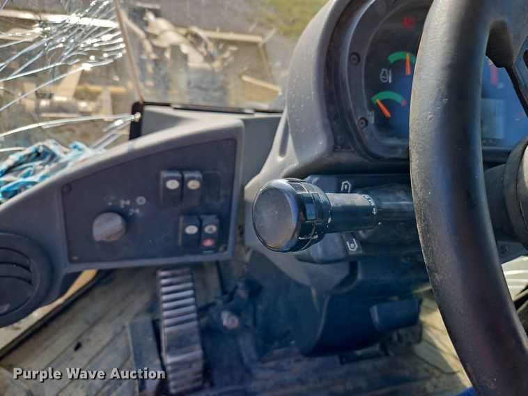 image for item DP2441 2011 Caterpillar 938H  wheel loader