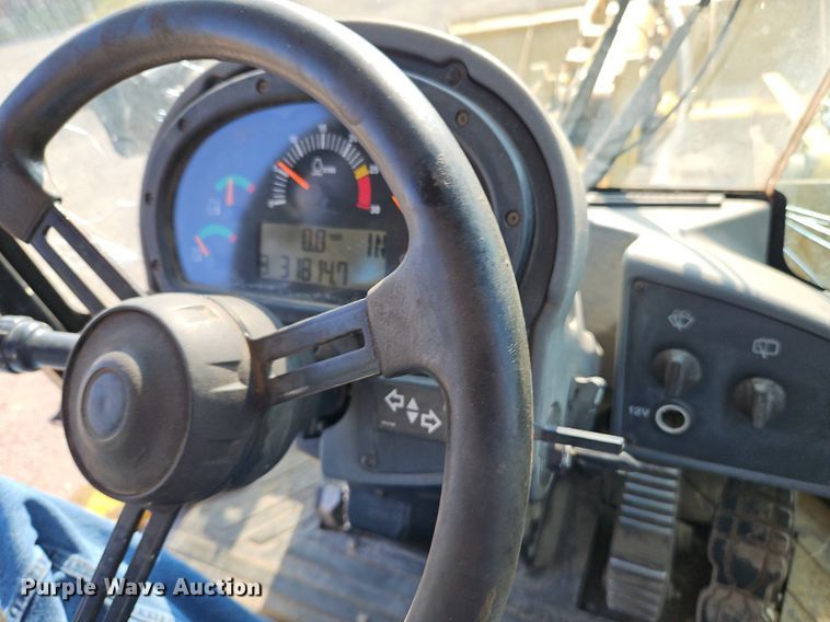 image for item DP2441 2011 Caterpillar 938H  wheel loader