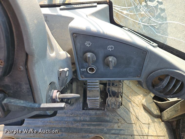 image for item DP2441 2011 Caterpillar 938H  wheel loader