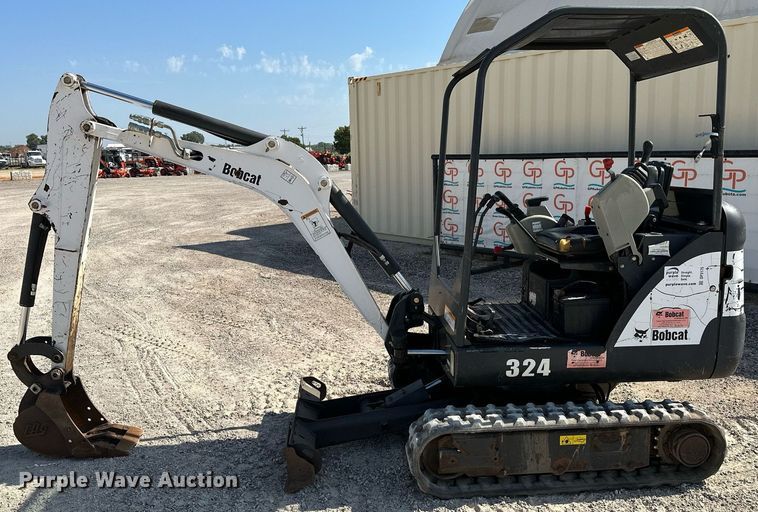 image for item DP3175 2012 Bobcat 324M  mini excavator
