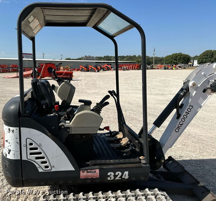 image for item DP3175 2012 Bobcat 324M  mini excavator