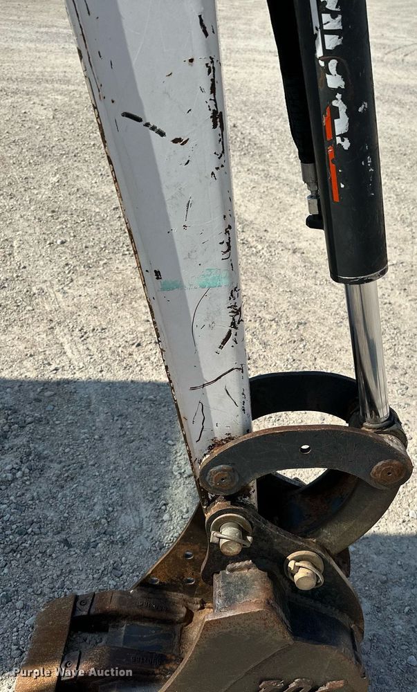 image for item DP3175 2012 Bobcat 324M  mini excavator