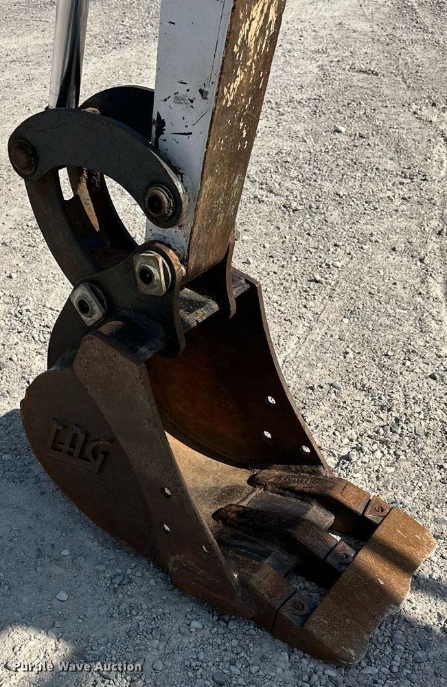 image for item DP3175 2012 Bobcat 324M  mini excavator