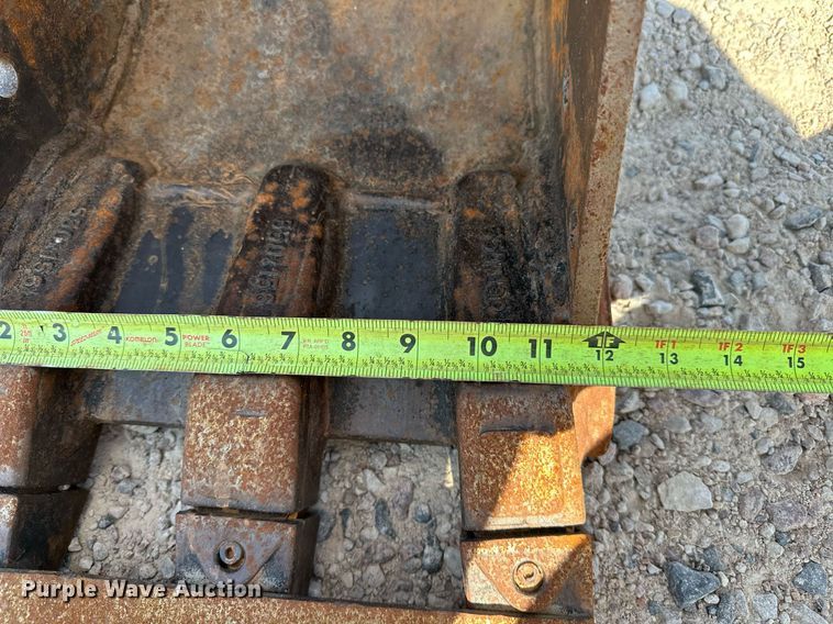 image for item DP3175 2012 Bobcat 324M  mini excavator