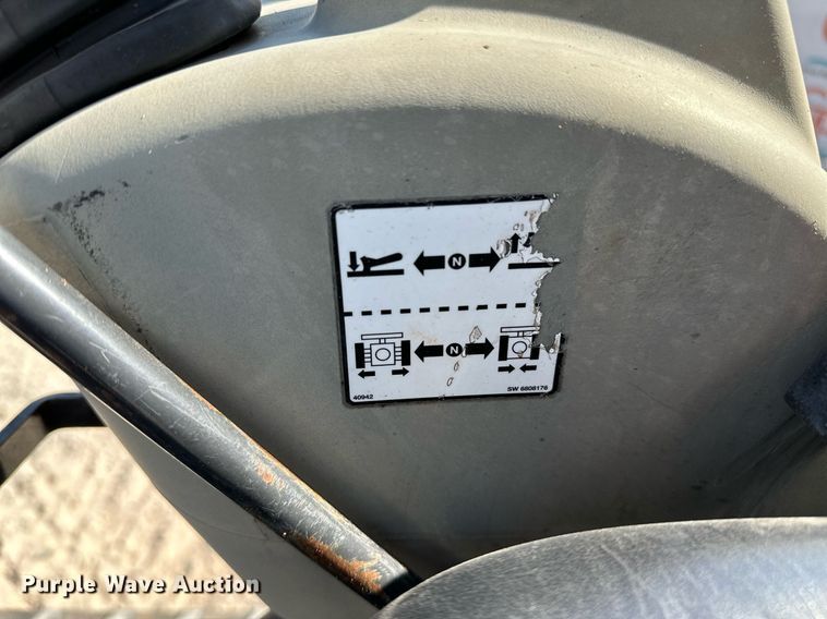 image for item DP3175 2012 Bobcat 324M  mini excavator