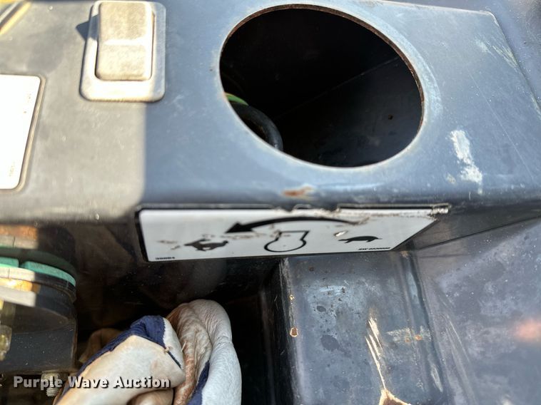 image for item DP3175 2012 Bobcat 324M  mini excavator