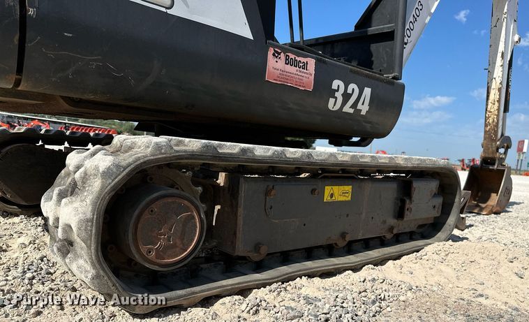 image for item DP3175 2012 Bobcat 324M  mini excavator
