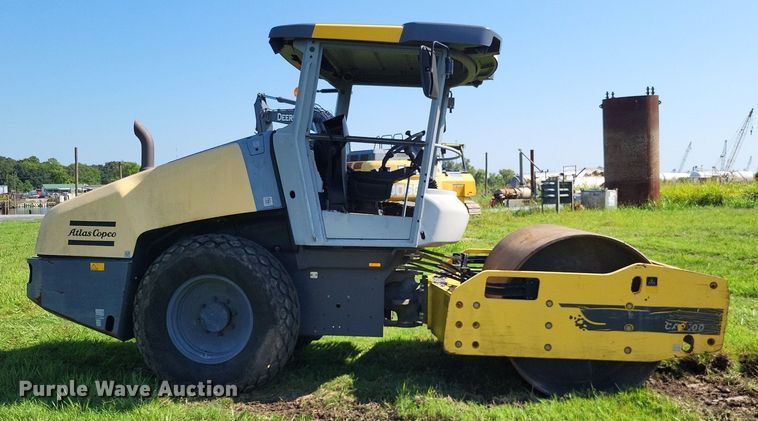 image for item DP5250 Atlas Copco CA 1500  single drum vibratory roller
