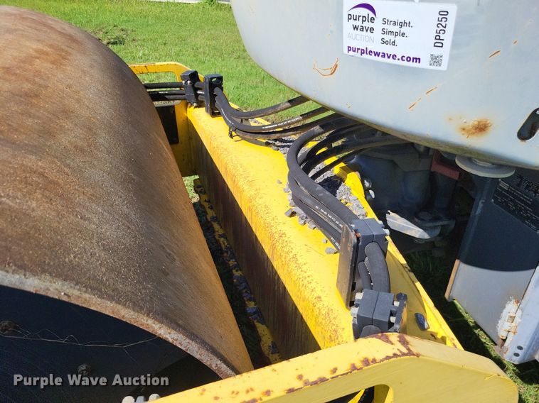 image for item DP5250 Atlas Copco CA 1500  single drum vibratory roller