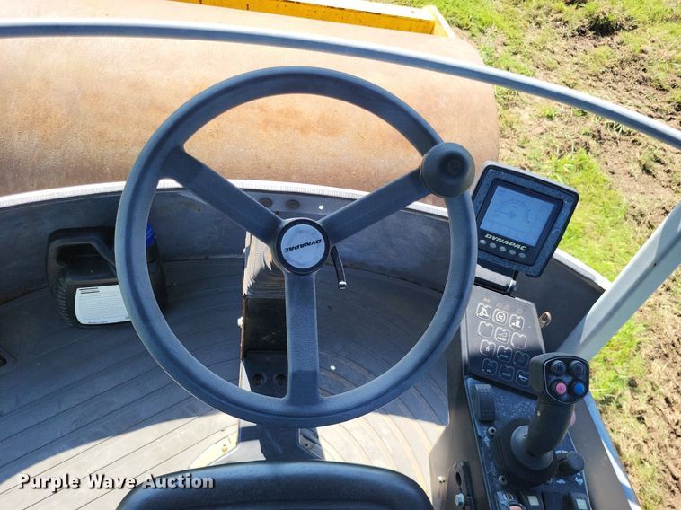 image for item DP5250 Atlas Copco CA 1500  single drum vibratory roller