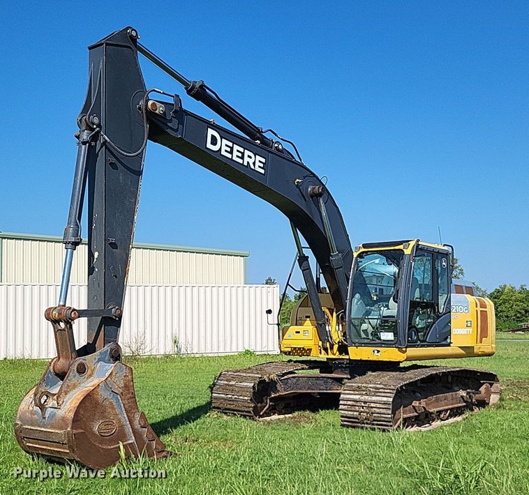 image for item DP5251 2017 John Deere 210G LC  excavator