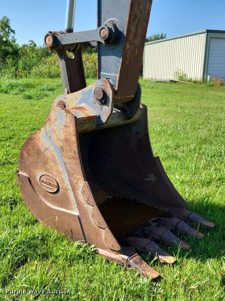 image for item DP5251 2017 John Deere 210G LC  excavator