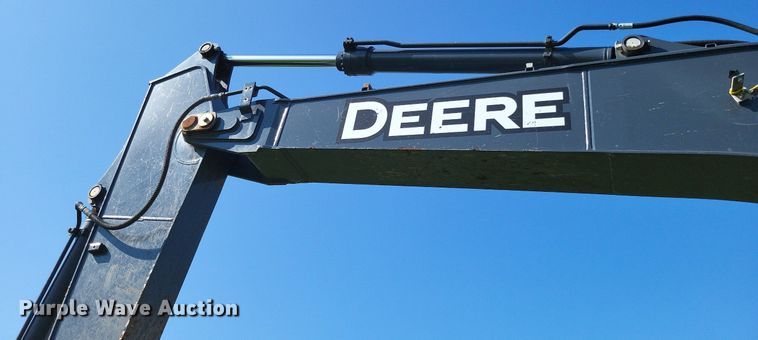 image for item DP5251 2017 John Deere 210G LC  excavator