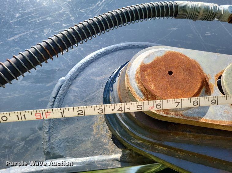 image for item DP5251 2017 John Deere 210G LC  excavator