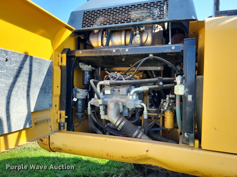 image for item DP5251 2017 John Deere 210G LC  excavator