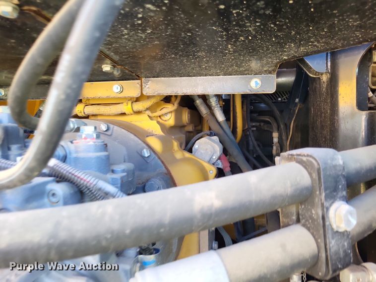 image for item DP5251 2017 John Deere 210G LC  excavator