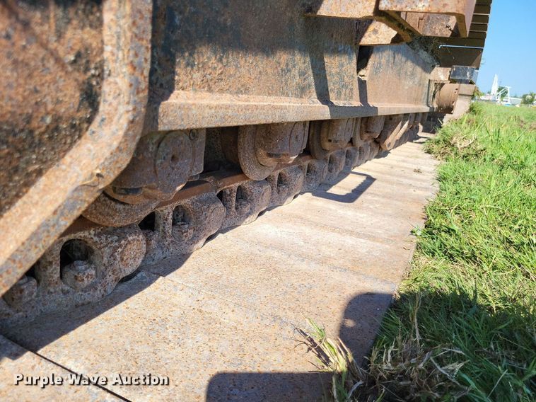 image for item DP5251 2017 John Deere 210G LC  excavator