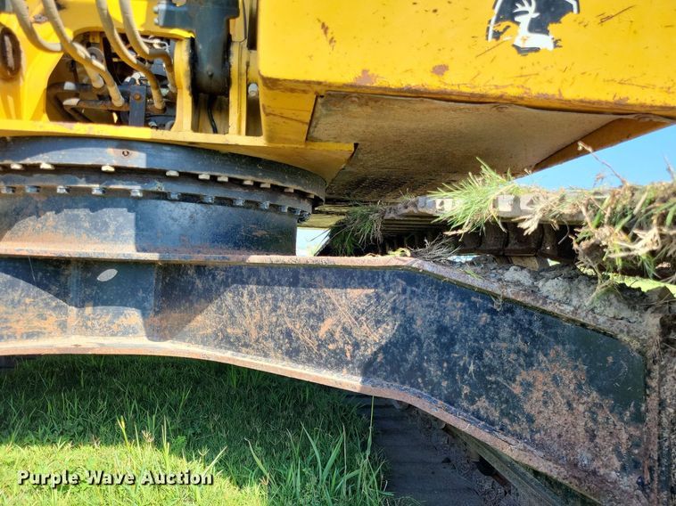 image for item DP5251 2017 John Deere 210G LC  excavator