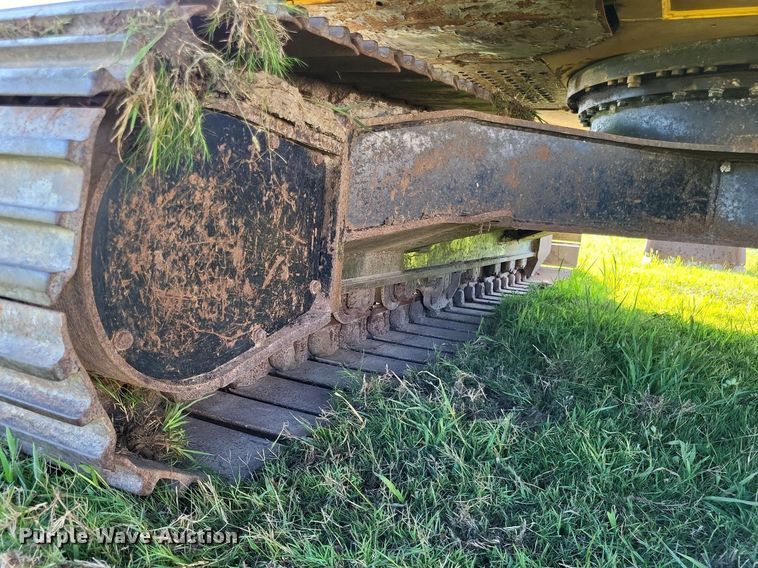 image for item DP5251 2017 John Deere 210G LC  excavator