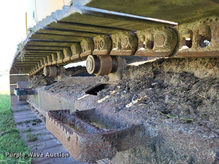 image for item DP5251 2017 John Deere 210G LC  excavator