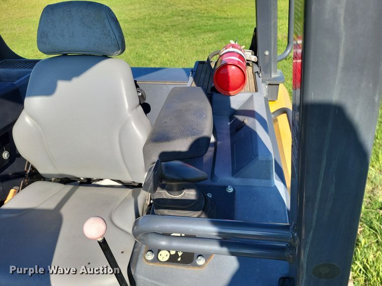 image for item DP5252 2019 John Deere 550K LGP  dozer