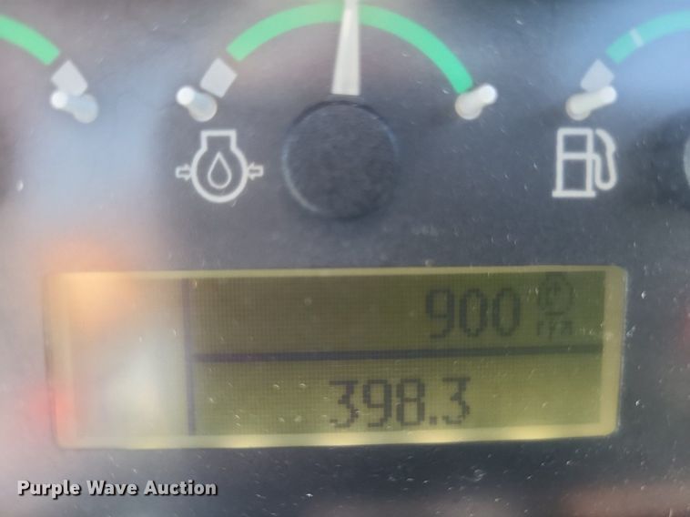 image for item DP5252 2019 John Deere 550K LGP  dozer