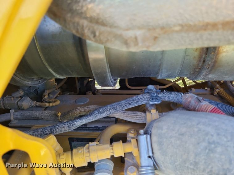 image for item DP5252 2019 John Deere 550K LGP  dozer