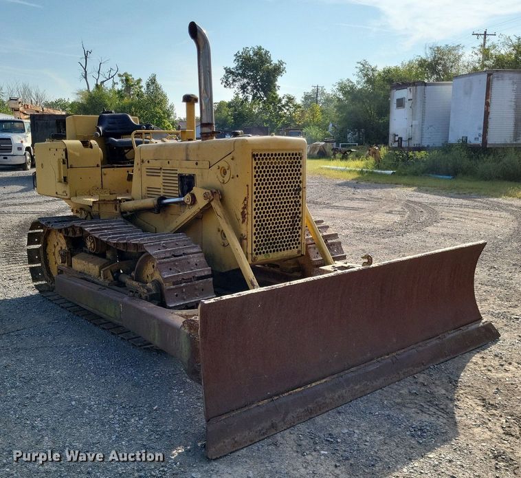 image for item DP5268 1971 International TD7C dozer