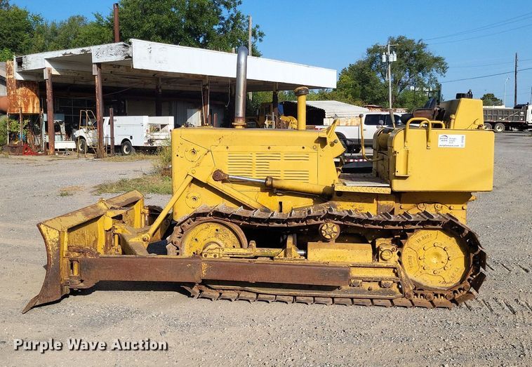 image for item DP5268 1971 International TD7C dozer