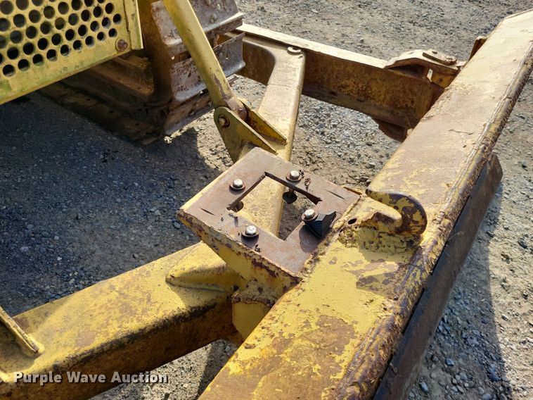 image for item DP5268 1971 International TD7C dozer