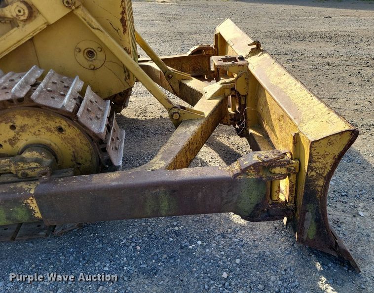 image for item DP5268 1971 International TD7C dozer