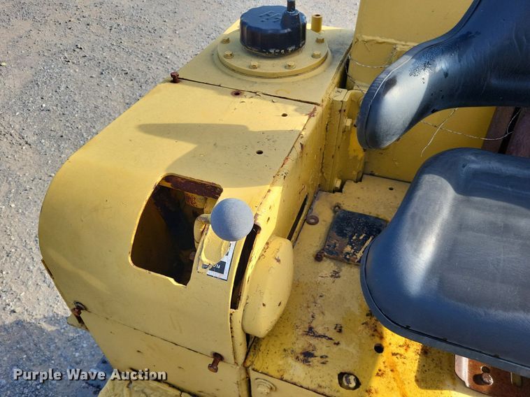 image for item DP5268 1971 International TD7C dozer