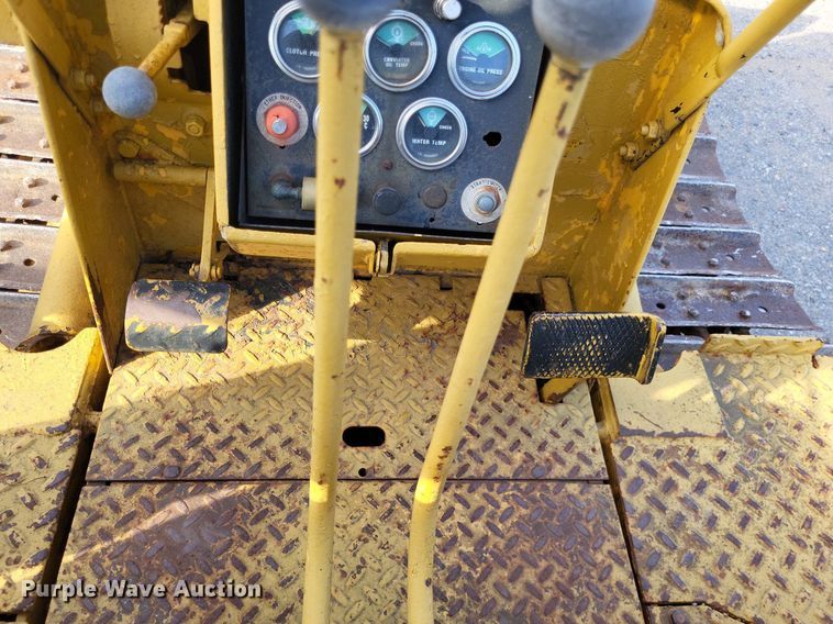 image for item DP5268 1971 International TD7C dozer