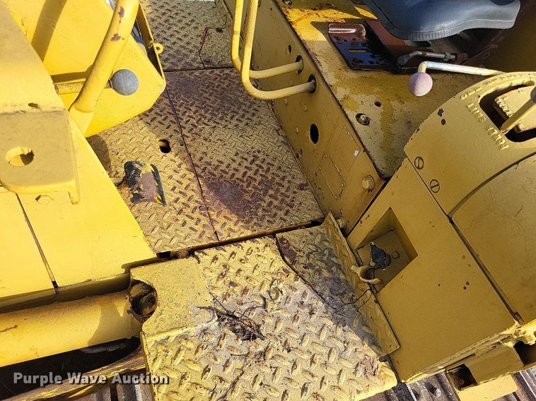 image for item DP5268 1971 International TD7C dozer