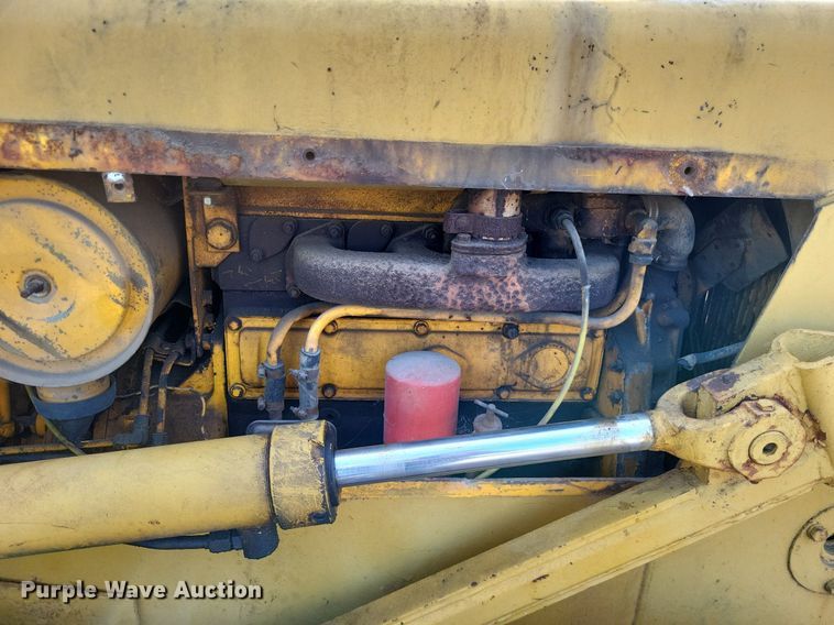 image for item DP5268 1971 International TD7C dozer