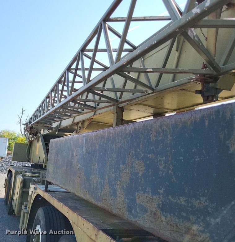 image for item DP5270 1978 Grove TMS300LP  crane