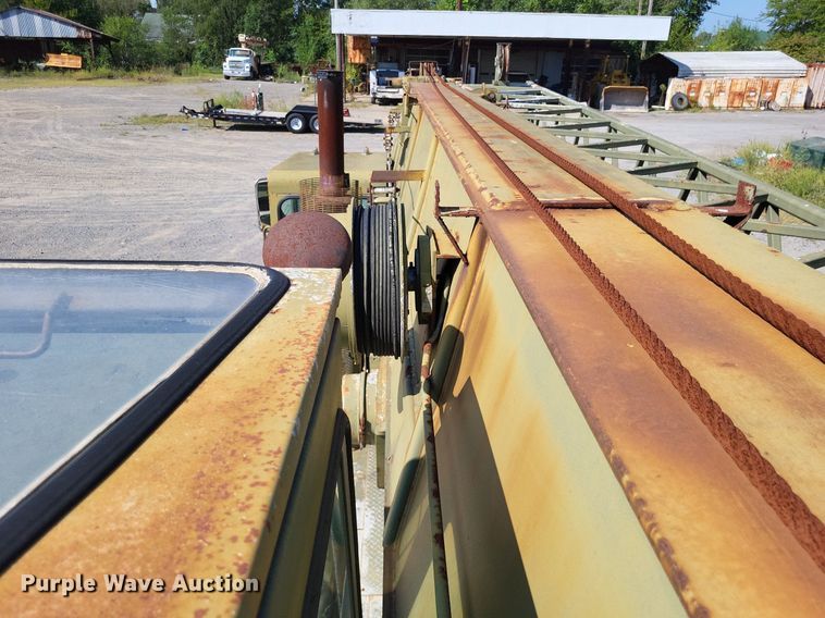 image for item DP5270 1978 Grove TMS300LP  crane