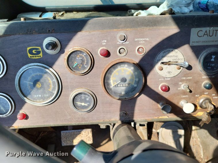 image for item DP5270 1978 Grove TMS300LP  crane