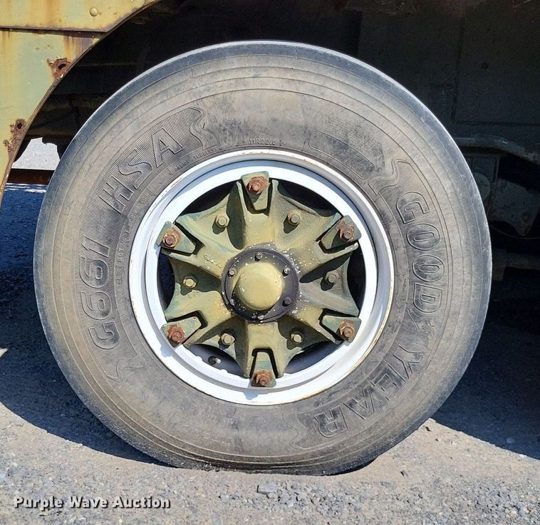 image for item DP5270 1978 Grove TMS300LP  crane