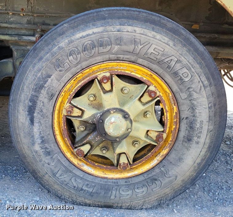 image for item DP5270 1978 Grove TMS300LP  crane