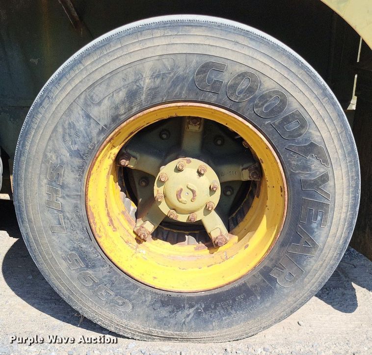 image for item DP5270 1978 Grove TMS300LP  crane