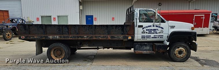 image for item DQ0210 1994 GMC TopKick  dump flatbed truck
