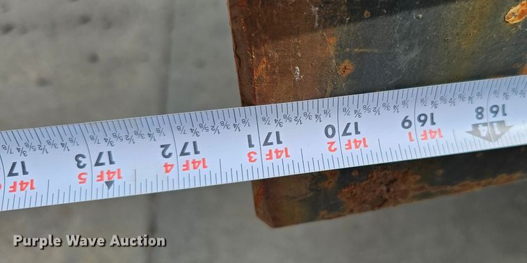 image for item DQ0210 1994 GMC TopKick  dump flatbed truck