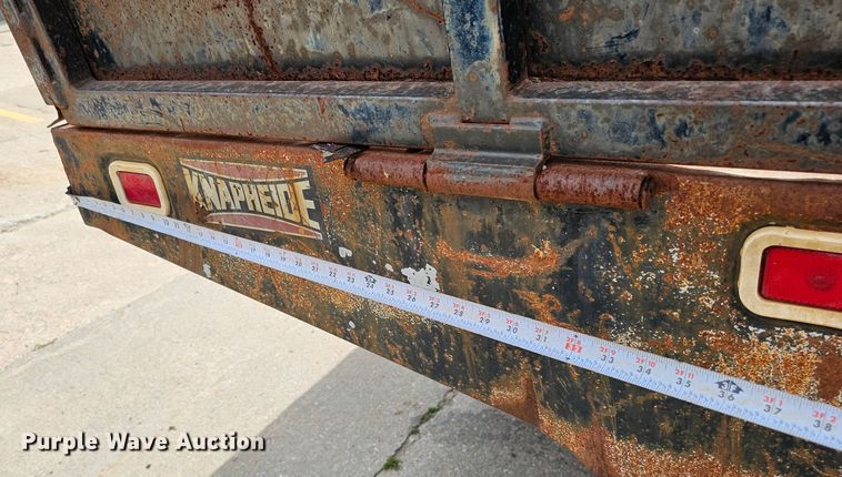 image for item DQ0210 1994 GMC TopKick  dump flatbed truck