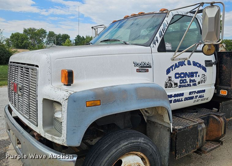 image for item DQ0210 1994 GMC TopKick  dump flatbed truck
