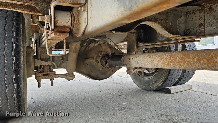 image for item DQ0210 1994 GMC TopKick  dump flatbed truck