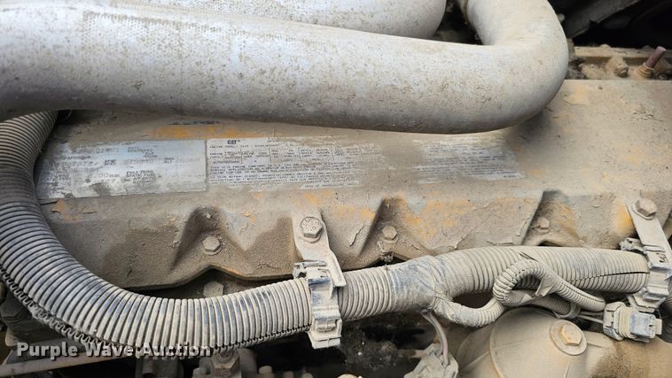 image for item DQ0210 1994 GMC TopKick  dump flatbed truck